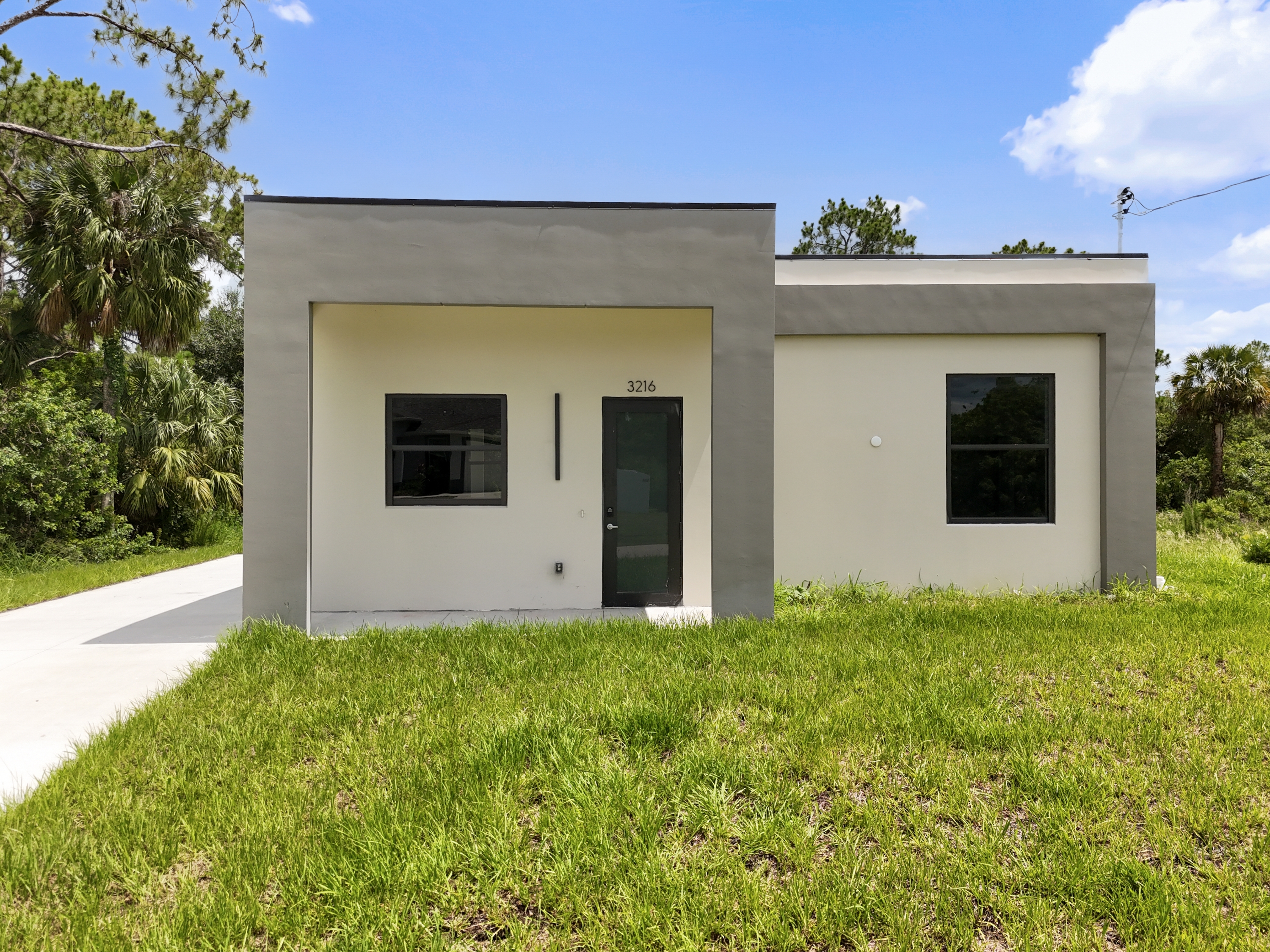 3216 53rd Street West