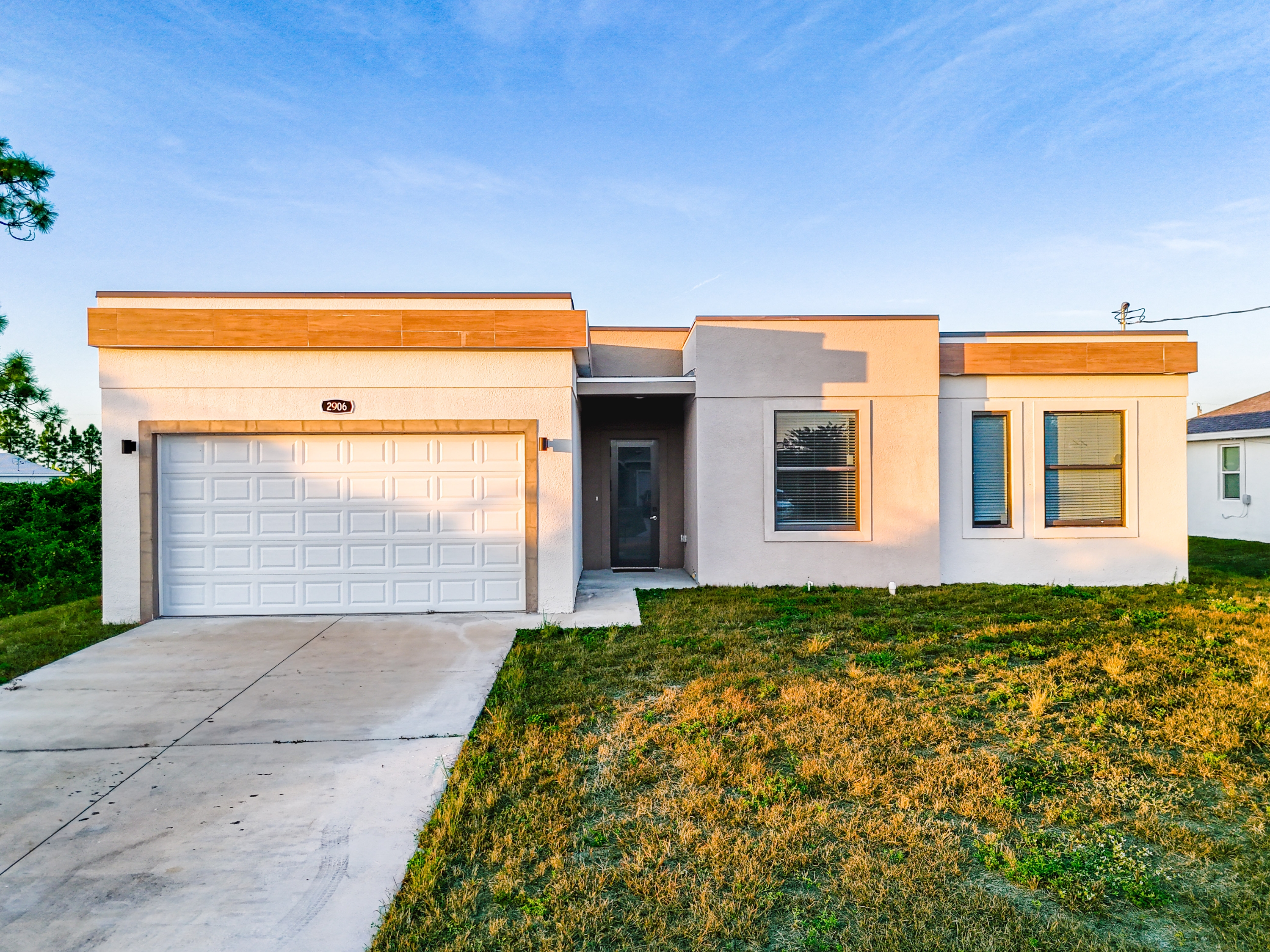 2906 65th Street West